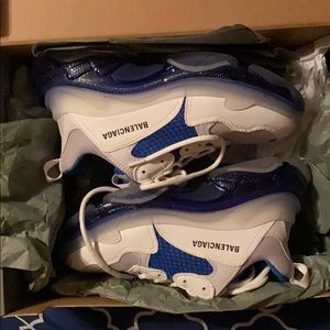 Authentic balenciaga Triple S